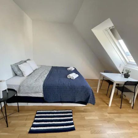 Eca Rooftop Live - Private Rooms & Serviced Apartments Vienna Esterno foto