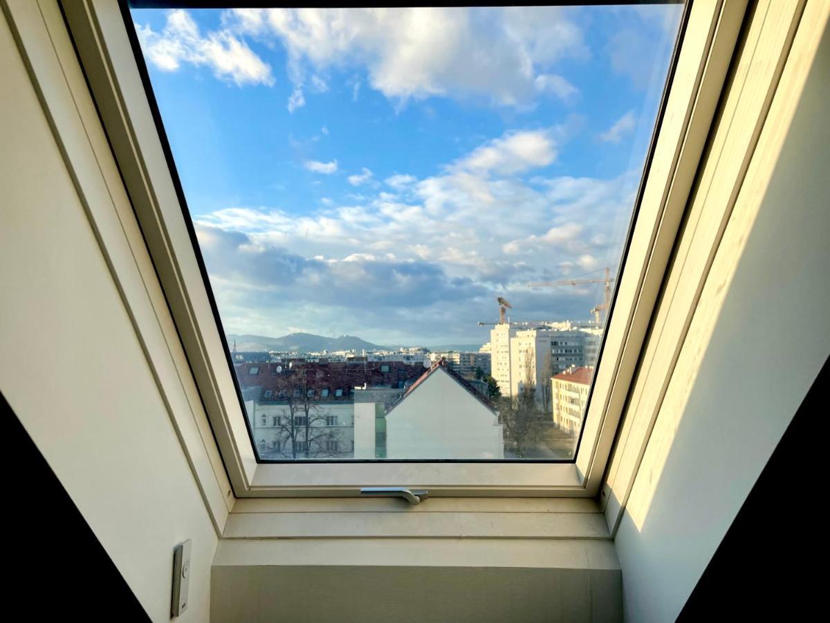 Eca Rooftop Live - Private Rooms & Serviced Apartments Vienna Esterno foto