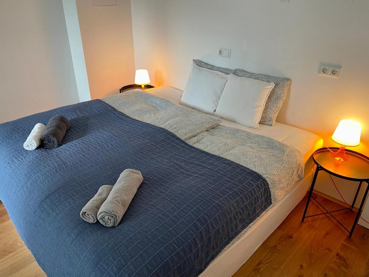 Eca Rooftop Live - Private Rooms & Serviced Apartments Vienna Esterno foto