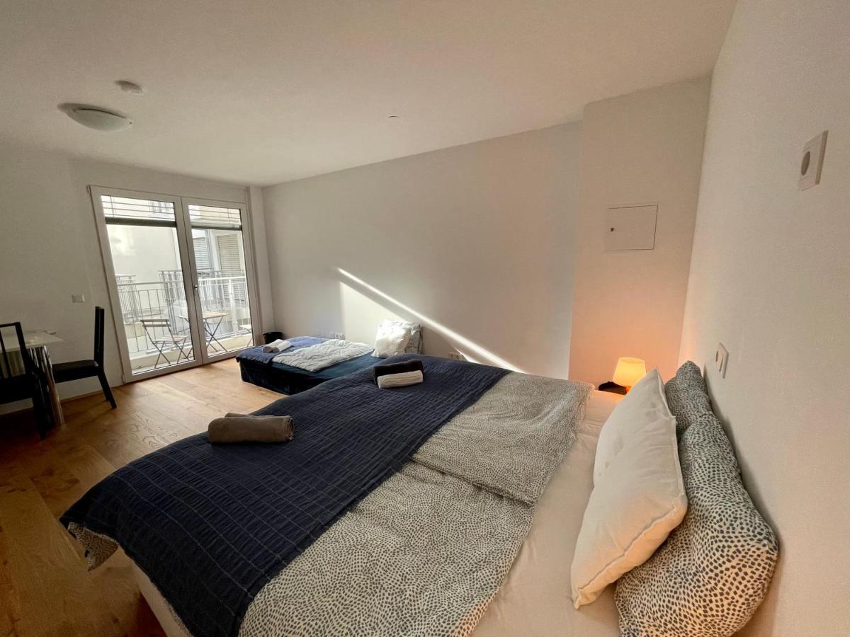 Eca Rooftop Live - Private Rooms & Serviced Apartments Vienna Esterno foto