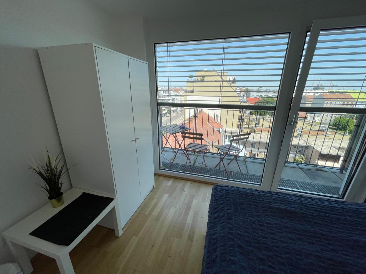 Eca Rooftop Live - Private Rooms & Serviced Apartments Vienna Esterno foto